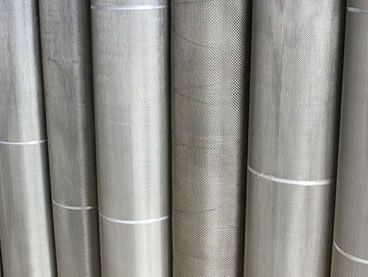 Stainless steel mesh filter - twill dutch weave